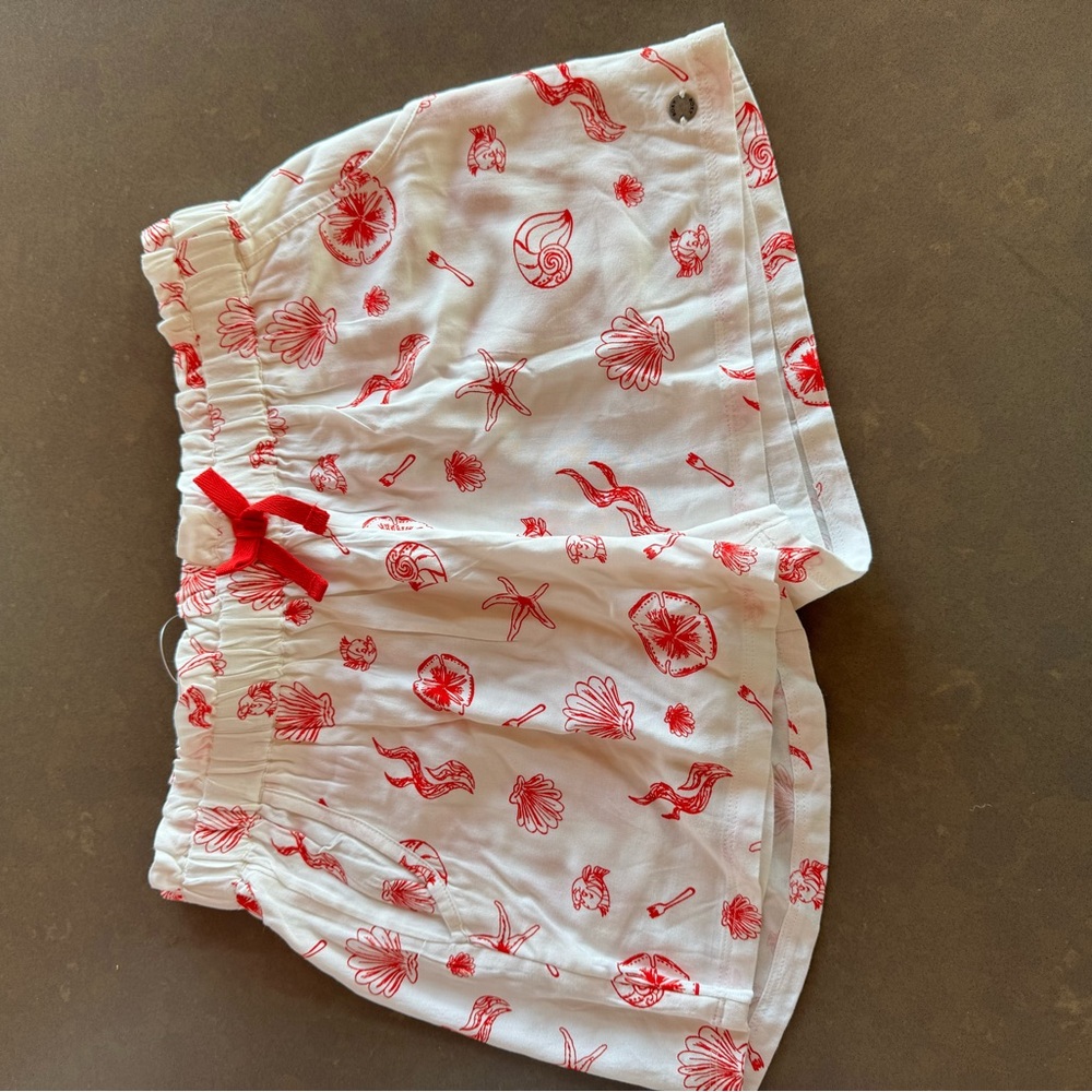 Roxy youth size 14/ XL White and Red Patterned Shorts